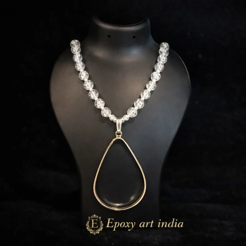 Natural Glass Beads in White Colour Drop Shape Pendant Bezel for Resin