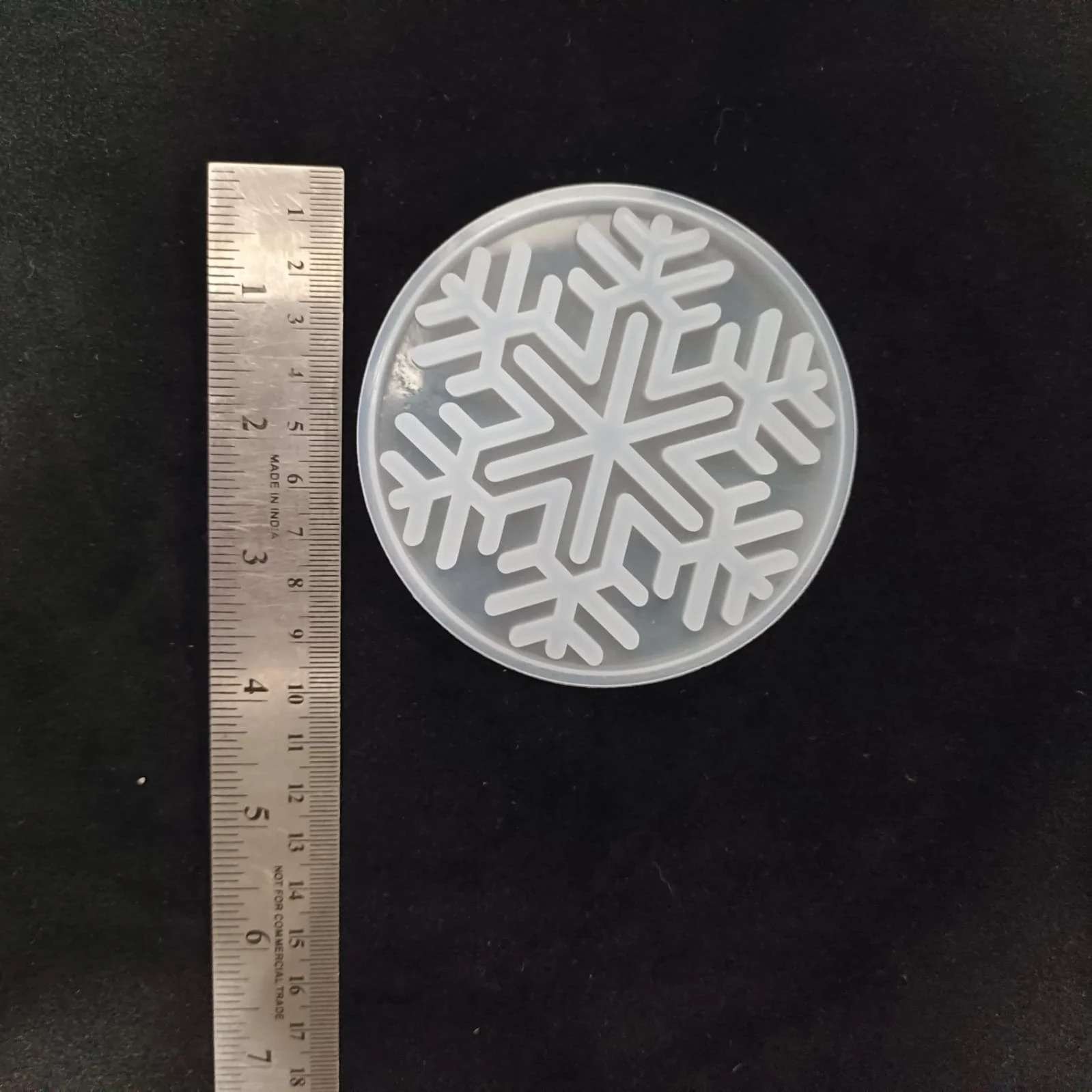 4" Snowflake Silicone Coaster Mould for Resin & DIY Crafts 4" Snowflake Silicone Coaster Mould for Resin & DIY Crafts