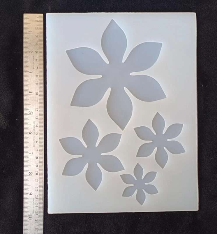 3D 4 Cavity Flower Mold for Resin Art – Silicone Mold for DIY Crafts