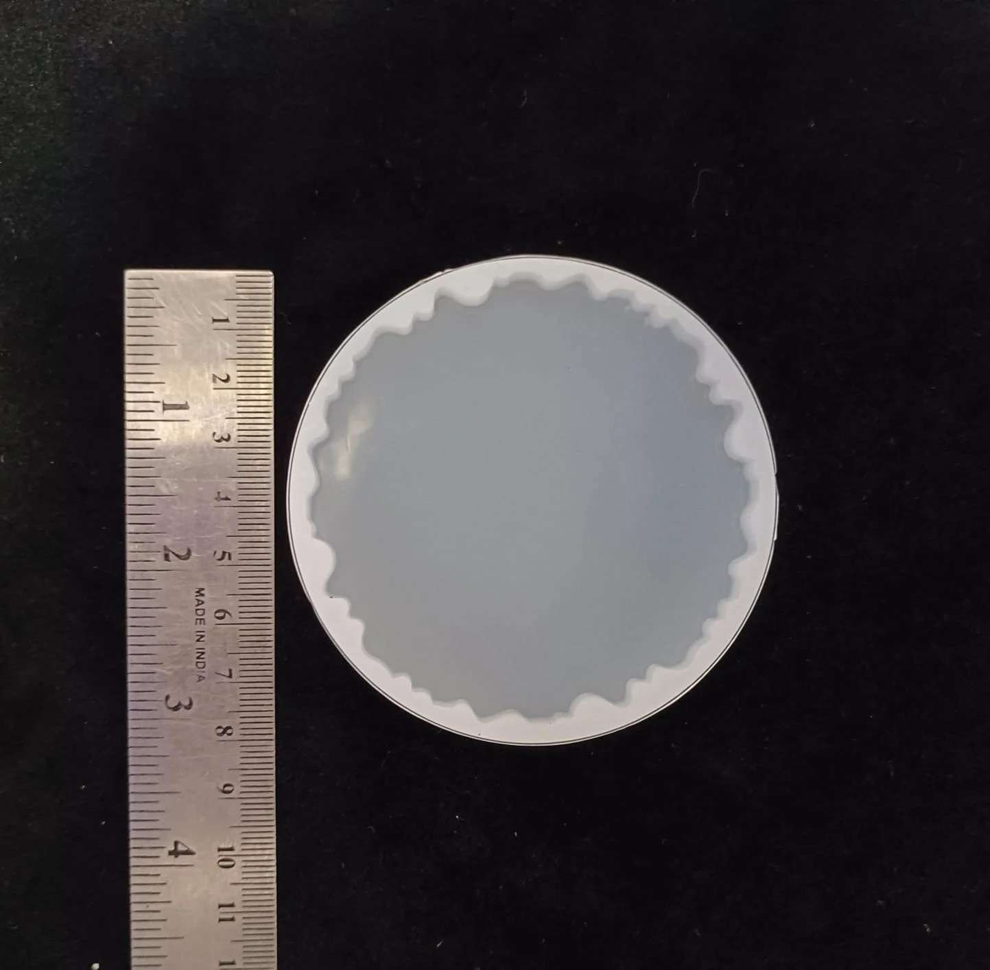 3″ Agate Silicone Mould for Resin Coasters & DIY Crafts 3″ Agate Silicone Mould for Resin Coasters & DIY Crafts