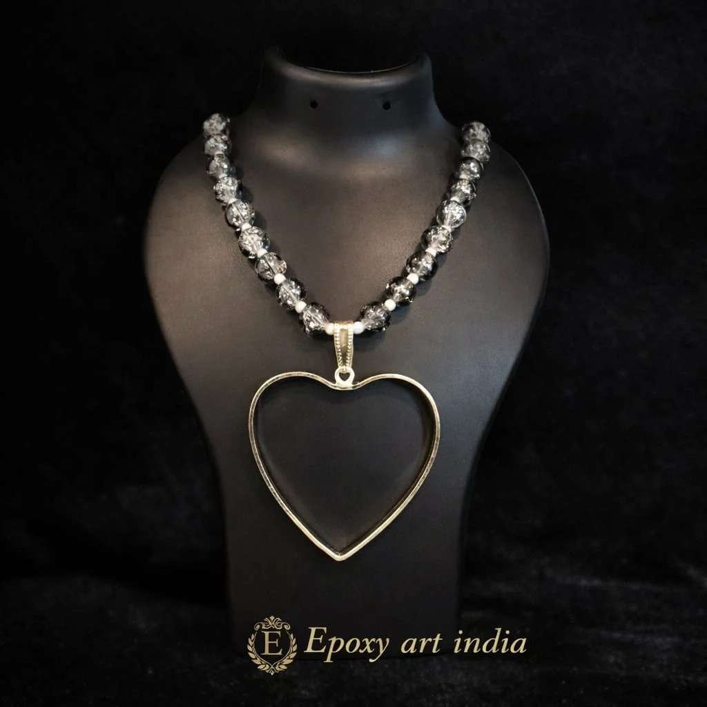 Natural Gray Glass Beads Heart Shape Pendant Bezel for Resin Art Natural Gray Glass Beads Heart Shape Pendant Bezel for Resin Art